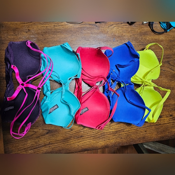 Victoria Secret Bundle - Picture 2 of 6